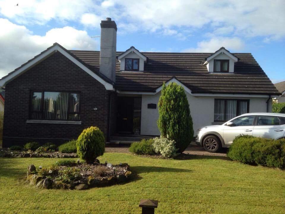 Tara House Ballycastle Exterior foto